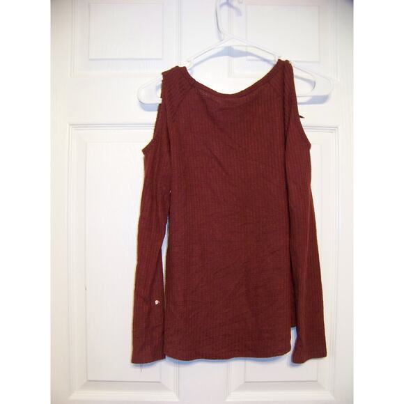 Selfie Burgundy Cold Shoulder Long Sleeve Pullover Sweater Size S - Picture 2 of 2